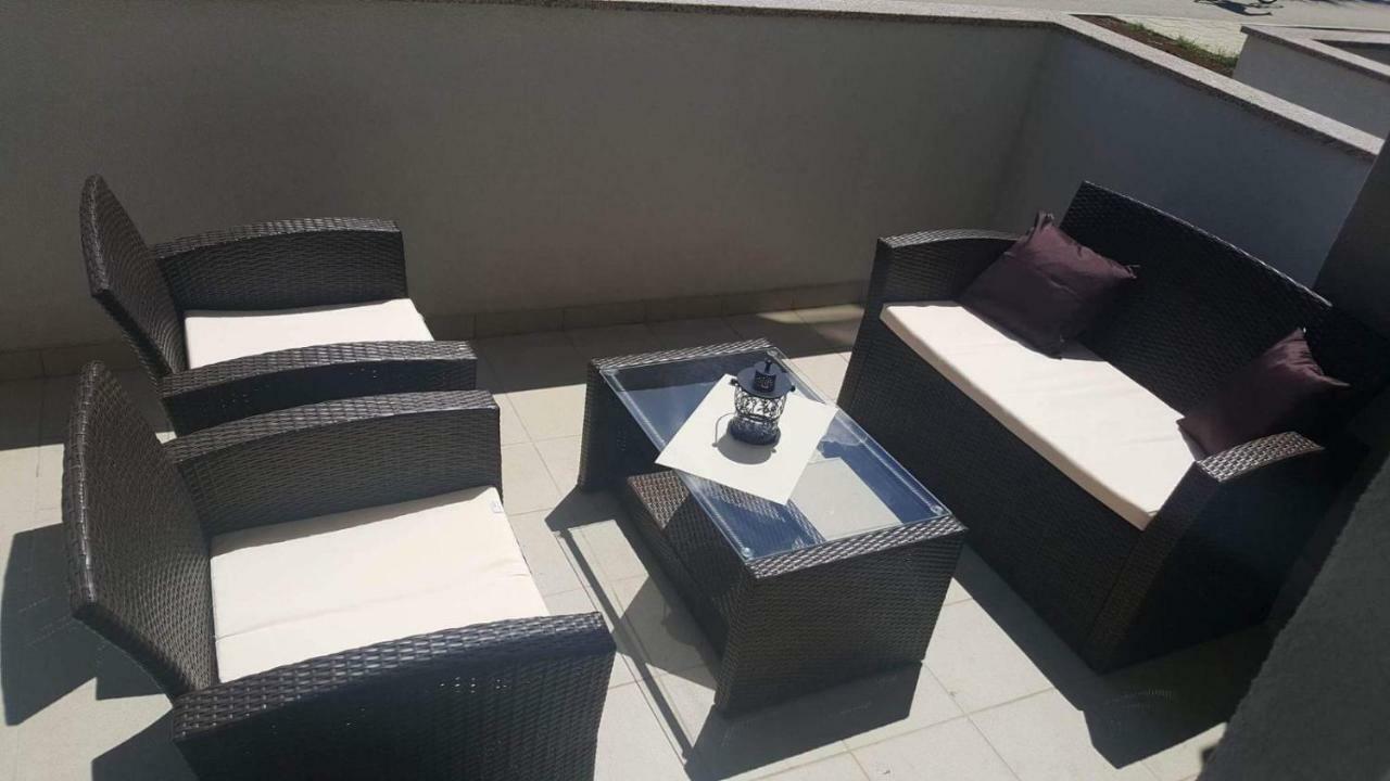 Apartments Venerea ニン エクステリア 写真