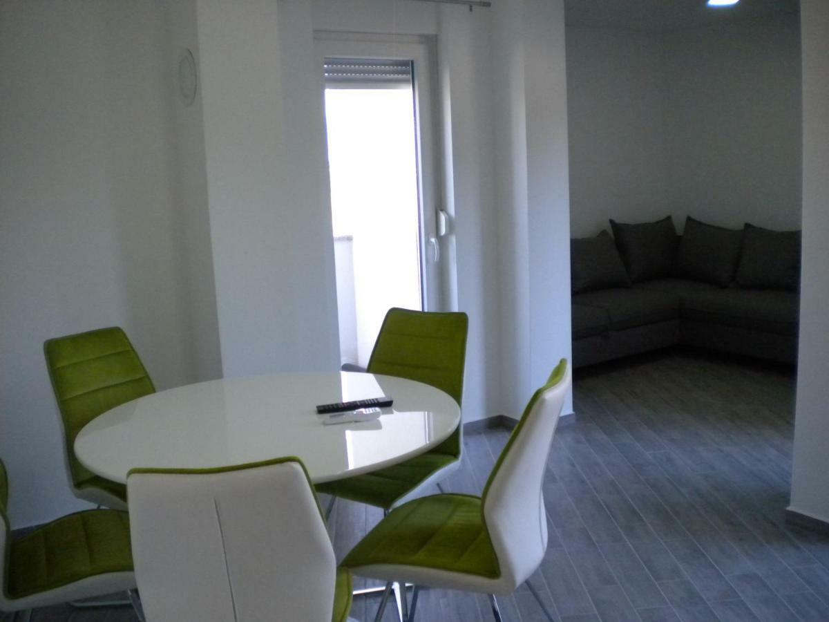 Apartments Venerea ニン エクステリア 写真